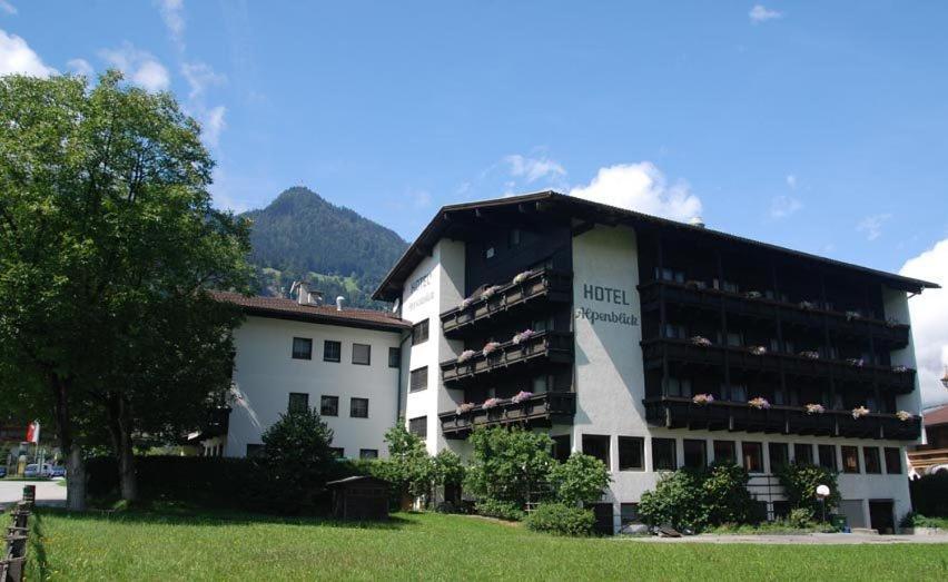 Hotel Alpenblick Schlitters Luaran gambar